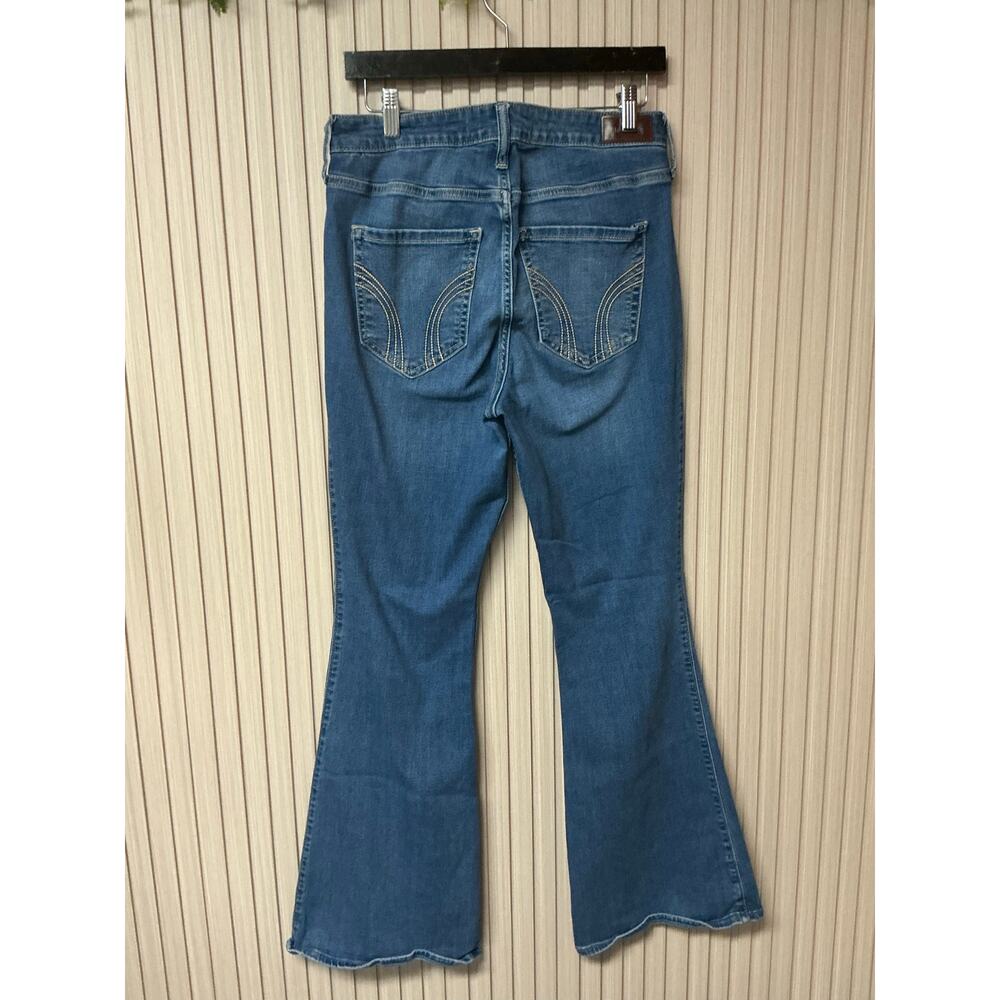 Hollister Curvy High-Rise Flare Jeans Size 12R W31 - Picture 2 of 7